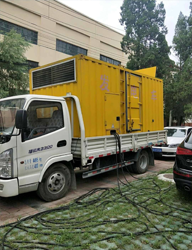 张家界发电车出租-柴油发电机组排烟系统设计要求及其考虑因素